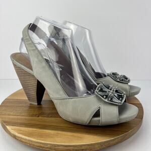 COMFORT Vince Camuto Majorca Lt Gray Leather Slingback Stacked Heel Peep Toe 10